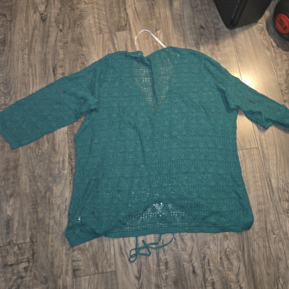Torrid Tops - Picture 2 of 6